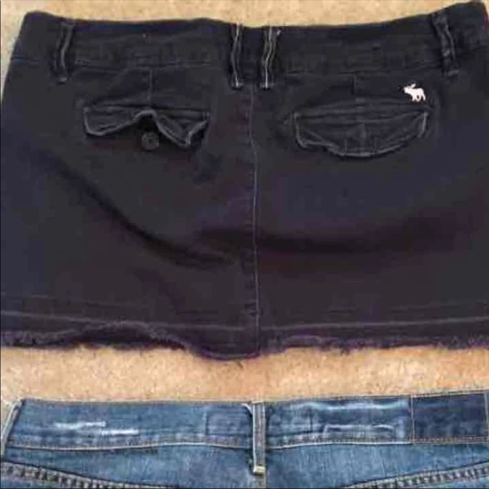 Size 2 Navy Blue A&F Skirt